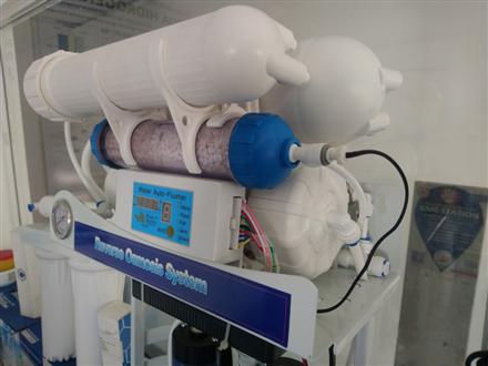 Sistema de osmosis en tienda HydroFlow Caribe